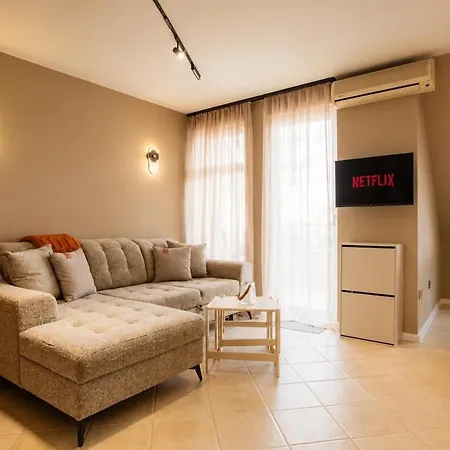 Apartmán Sea Garden Center 1 Br *